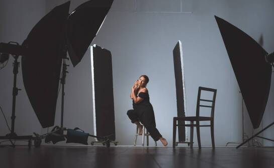 Wpływ czarno-białej fotografii na artystyczny rozwój kobiet