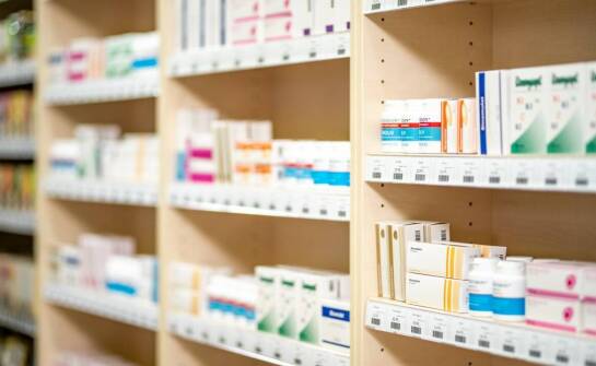 Apteczne meble a bezpieczeństwo przechowywania leków