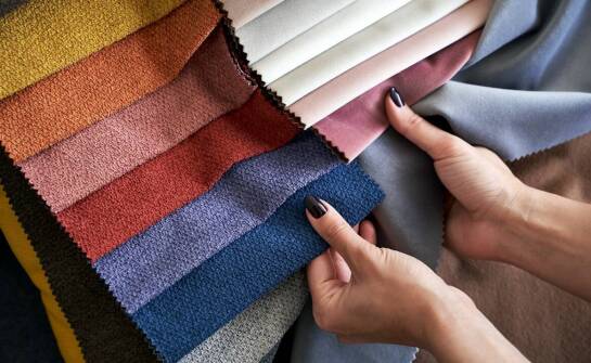 Wysokiej jakości materiały w streetwearowej odzieży: na co zwrócić uwagę przy zakupie?