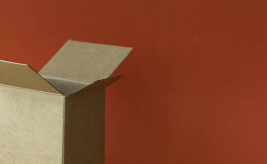 Zabezpieczające narożniki a ich rola w ochronie delikatnych przesyłek