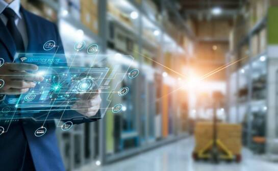 Tablet w logistyce – kluczowe korzyści dla operatorów