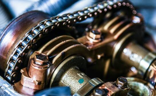 Wpływ technologicznych innowacji na rozwój łańcuchów rolkowych prowadnic