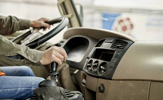 Znaczenie elastycznych godzin kursów ADR dla kierowców zawodowych