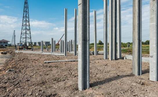 Technologia palowania gruntu – klucz do zwiększenia nośności konstrukcji