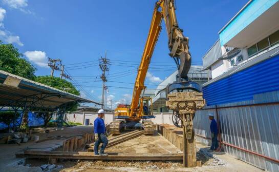 Wpływ hydraulicznego młota udarowego na efektywność projektów budowlanych