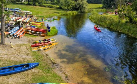 Jakie są najlepsze praktyki przy wypożyczaniu sprzętu kajakowego?