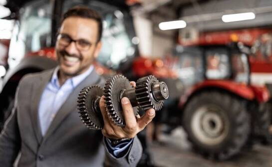 Jak oryginalne części zamienne wpływają na bezpieczeństwo pracy maszyn rolniczych?