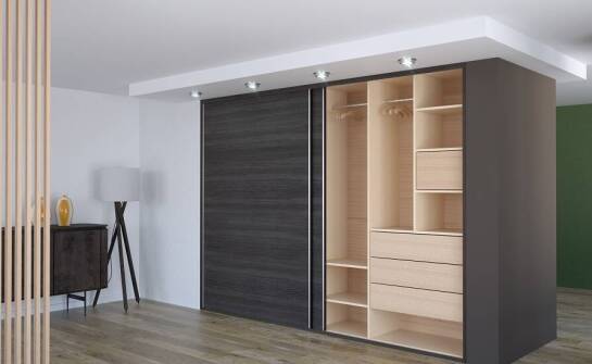 Szafy przesuwne a minimalizm – jak połączyć funkcjonalność z estetyką?