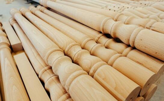 Czy można wymienić same drewniane nogi do mebli?