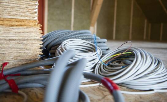 Rury osłonowe HDPE a ich rola w ochronie kabli telekomunikacyjnych