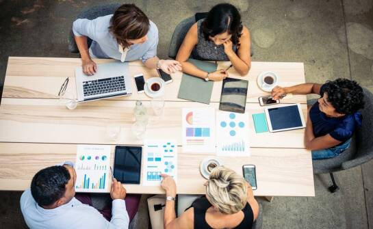 Jak efektywna obsługa akcji promocyjnych wspiera programy lojalnościowe?