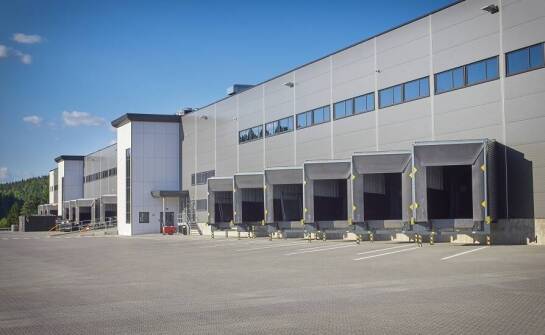 Rola logistycznego centrum w optymalizacji kosztów logistyki