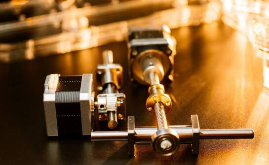 Jak dobrać odpowiednie zamienne części do swojego lasera?