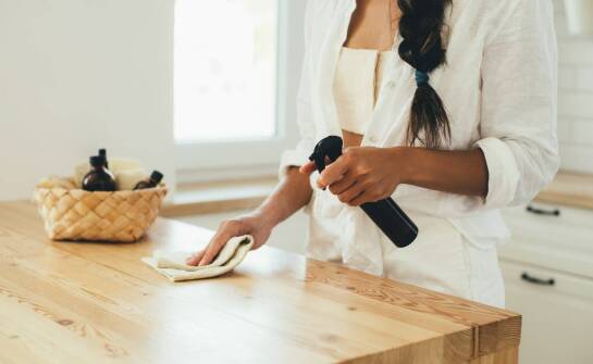 Bezpłatna dezynfekcja dotykowych powierzchni w ramach sprzątania mieszkań