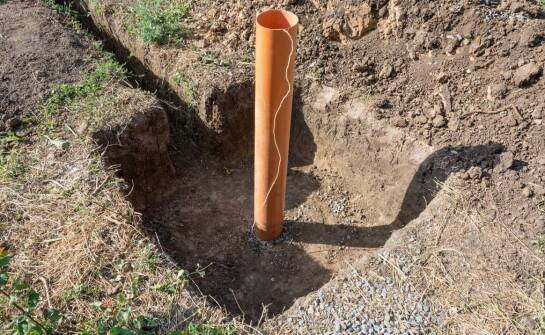 Kluczowe zalety montażu głębinowych pomp dla gospodarstw domowych