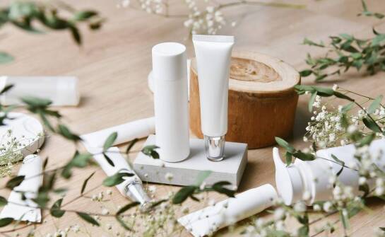 Proszek kofeinowy: kluczowy składnik nowoczesnych kosmetyków