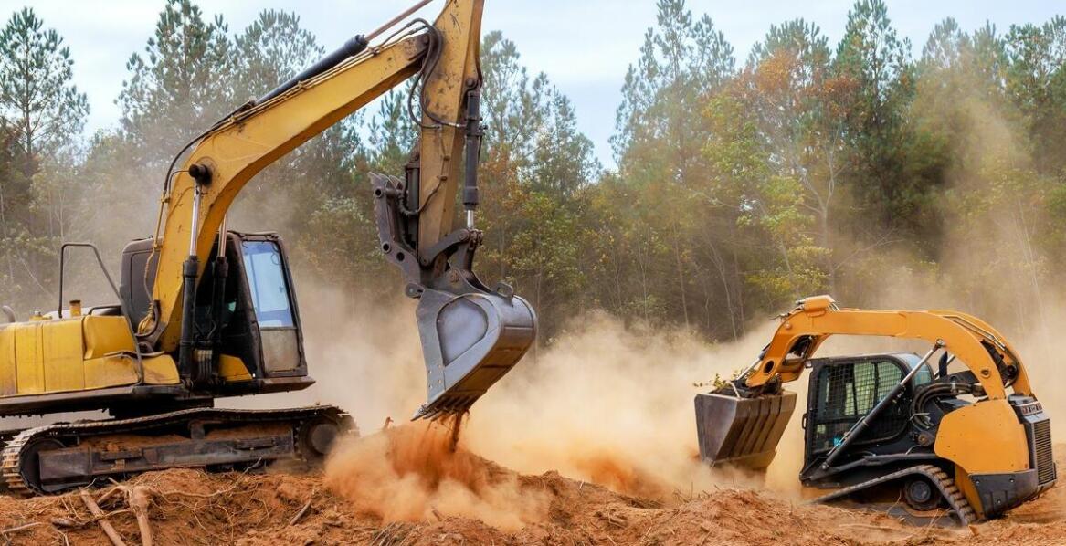 Jak przygotować się do frezowania pni na dużych obszarach?