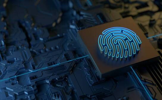 Porównanie zamków na linie papilarne z tradycyjnymi rozwiązaniami.