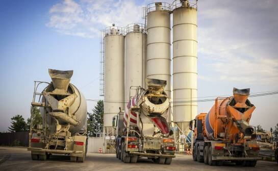 Znaczenie terminowej dostawy betonu dla harmonogramu prac budowlanych.