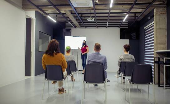 Zastosowanie nowoczesnych metod nauczania podczas lekcji śpiewu w Białymstoku.