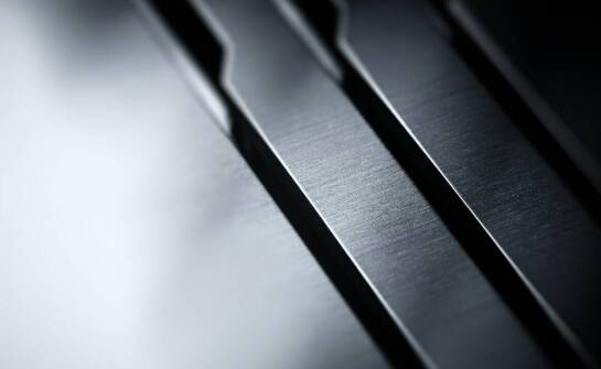 Innowacyjne właściwości farby inox w kontekście hot-stampingu