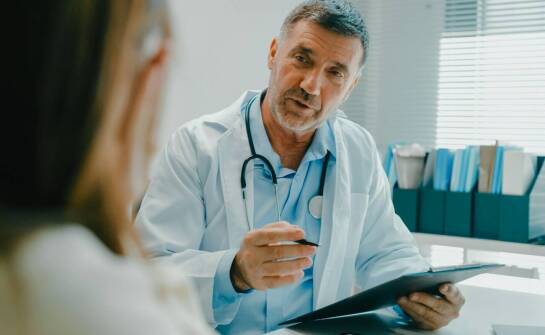 Rekomendacje dla pacjentów: palenie a wiarygodność wyników krwi