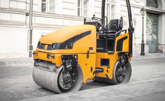 Zastosowanie kół walcowych w przemyśle budowlanym