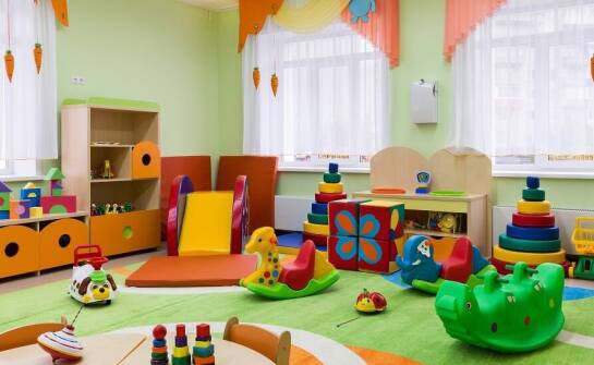 Jak przedszkole prowadzi dialog z rodzicami i specjalistami?