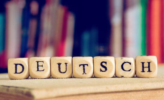 Nauka języka niemieckiego online: Jakie są korzyści dla dorosłych?