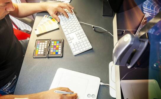 Jak projektowanie form wspiera personalizację produktów?