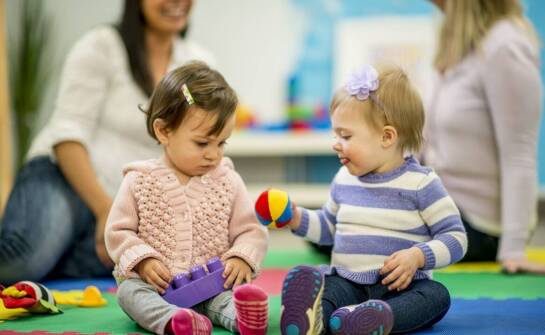 Jakie zalety oferuje prywatny żłobek w rozwoju umiejętności społecznych?