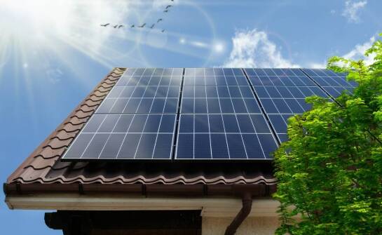 Jak dbać o panele fotowoltaiczne, aby maksymalizować ich wydajność w Sanoku?