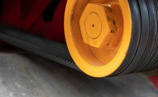 Odporność brązowych wałków na ścieranie: zastosowania w maszynach przemysłowych