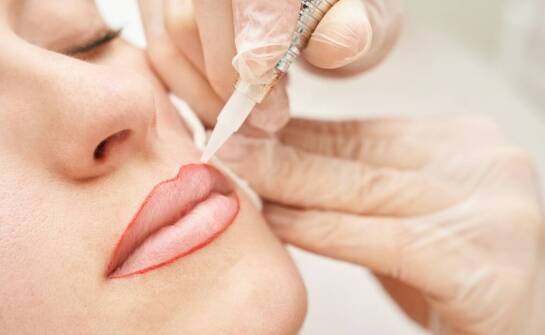 Nowoczesne techniki powiększania ust – co oferuje estetyczna dermatologia współczesna?