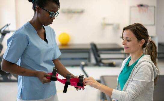 Innowacyjne metody fizykoterapii w leczeniu neurologicznych i ortopedycznych schorzeń