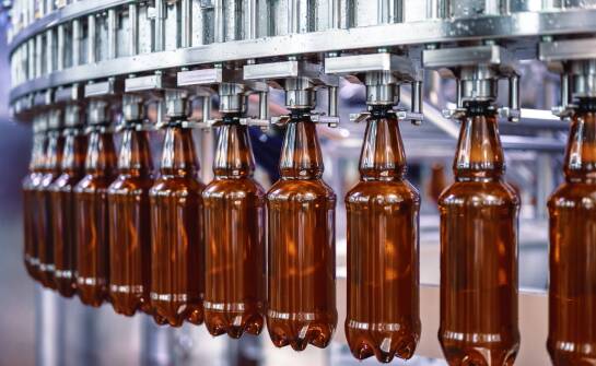 Rola doradztwa technicznego przy wyborze przenośników do butelek