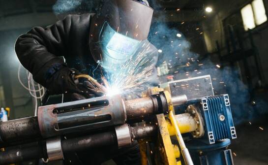 Jak spawanie stali nierdzewnej Mig/Mag wpływa na optymalizację kosztów produkcji?