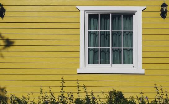 Jakie materiały są najczęściej stosowane w produkcji nadokienników?