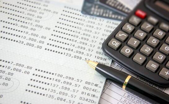 Kwota wolna od potrąceń a ochrona środków na rachunku bankowym