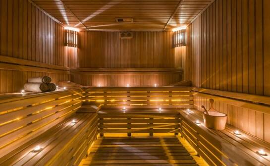 Co czyni hotel z basenem w Krakowie wyjątkowym miejscem na wypoczynek?