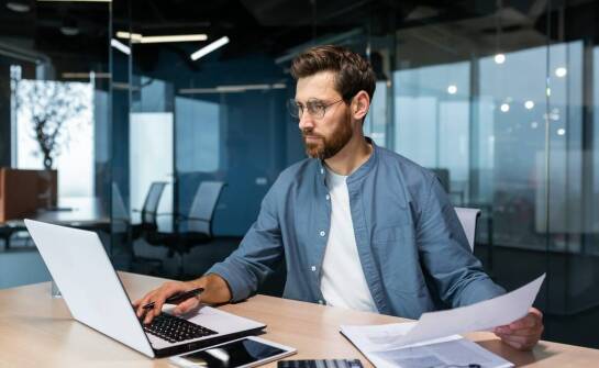 W jaki sposób biuro rachunkowe wspiera przedsiębiorców w ewidencji ryczałtowej?