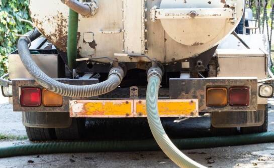 Jak odpowiednie technologie wspierają proces asenizacji?