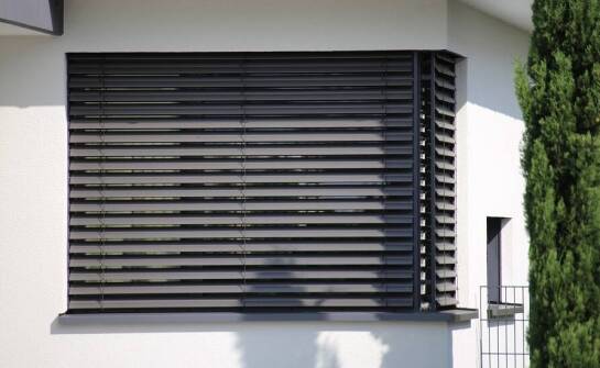 Jak zewnętrzne rolety wpływają na oszczędność energii?