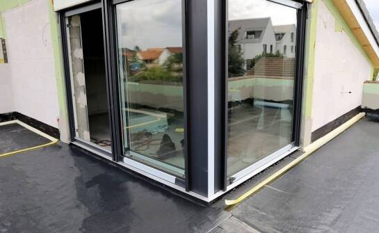 Rola doboru odpowiednich materiałów w skutecznej izolacji balkonów