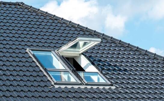 Okna dachowe – jakie rozwiązania są dostępne na rynku?