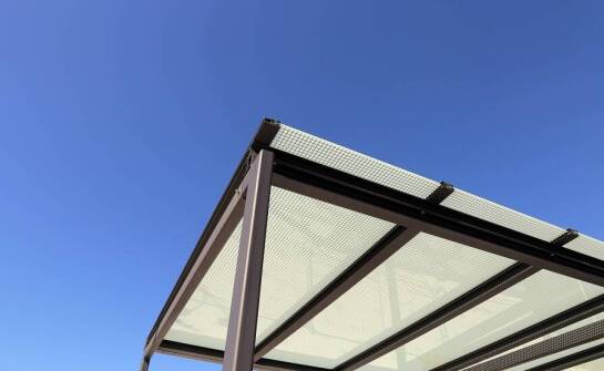 Trwałość i odporność carportów malowanych proszkowo na warunki atmosferyczne