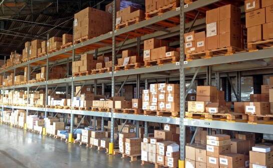 Innowacyjne rozwiązania w wynajmie przestrzeni magazynowych dla e-commerce