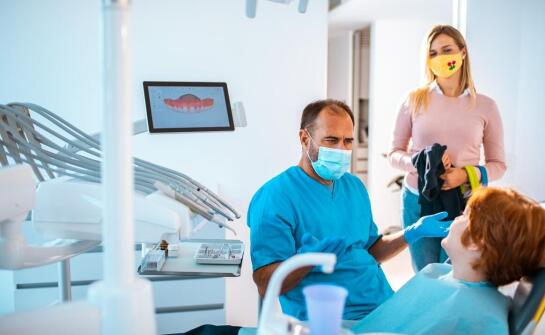 Jak stomatologiczne konsultacje we Wrzeszczu pomagają zaplanować leczenie?