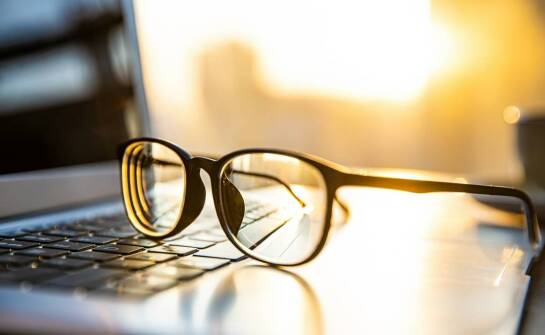 Najlepsze praktyki w dbaniu o wzrok – wskazówki od optyka z Wrocławia