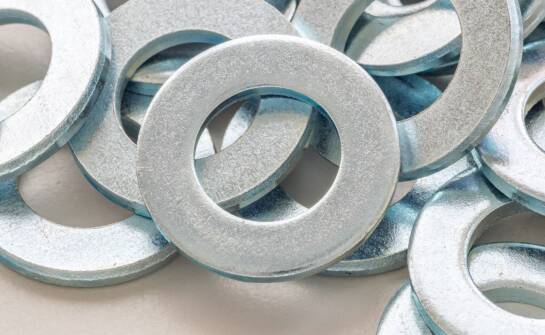 Efektywność podkładek pod śruby w minimalizacji ryzyka awarii